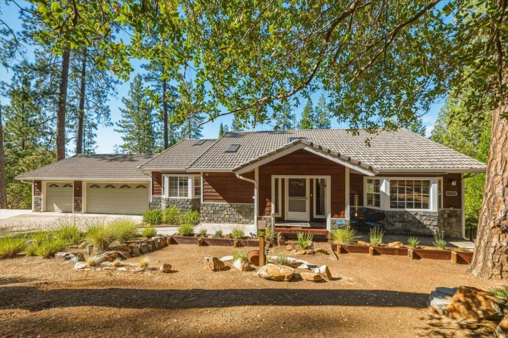 Shooting Star Ct, Groveland, CA 95321 #1