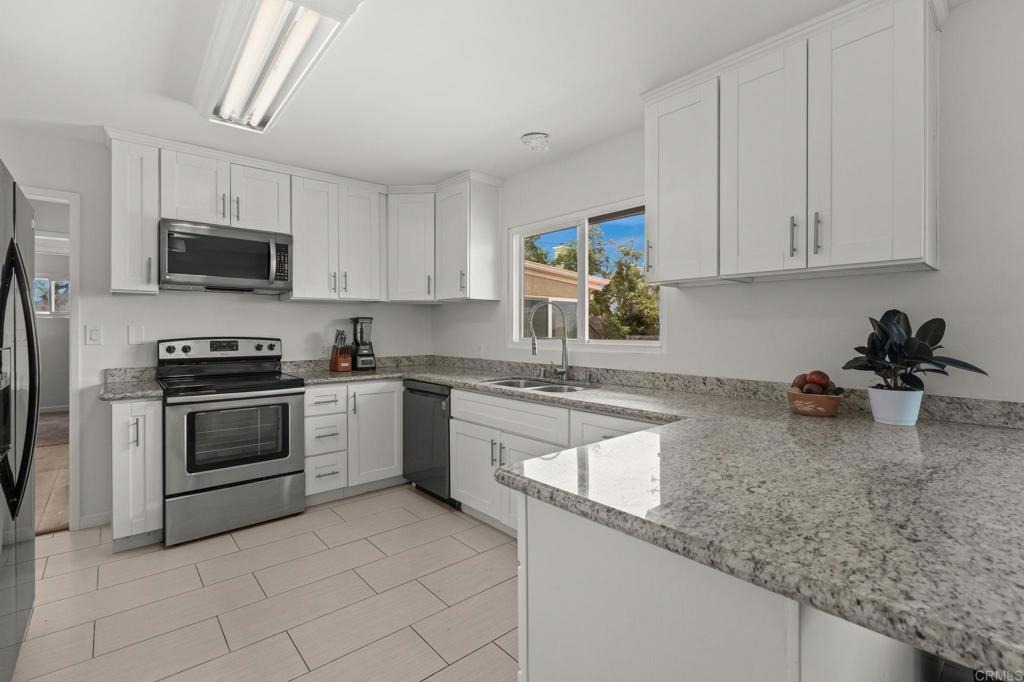 LA Cresta Blvd, El Cajon, CA 92021