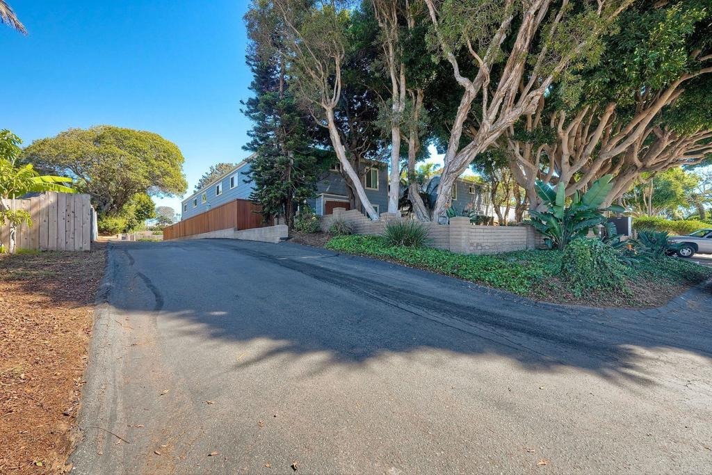 Vulcan Ave, Encinitas, CA 92024