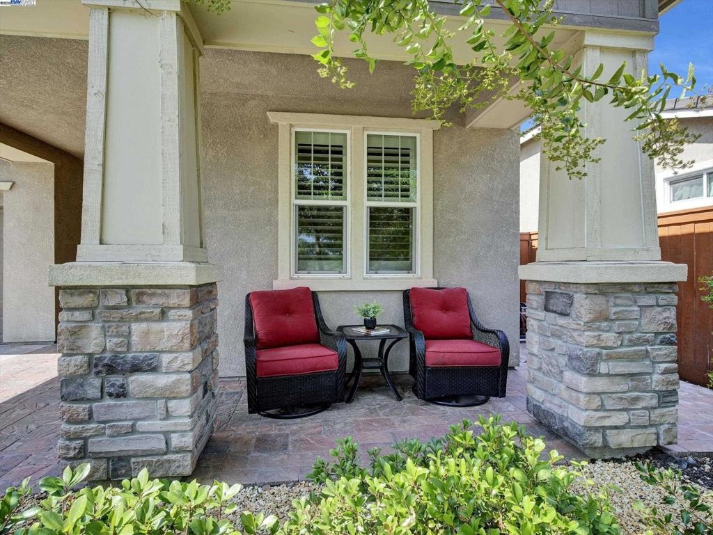 Pasture Ave, Lathrop, CA 95330