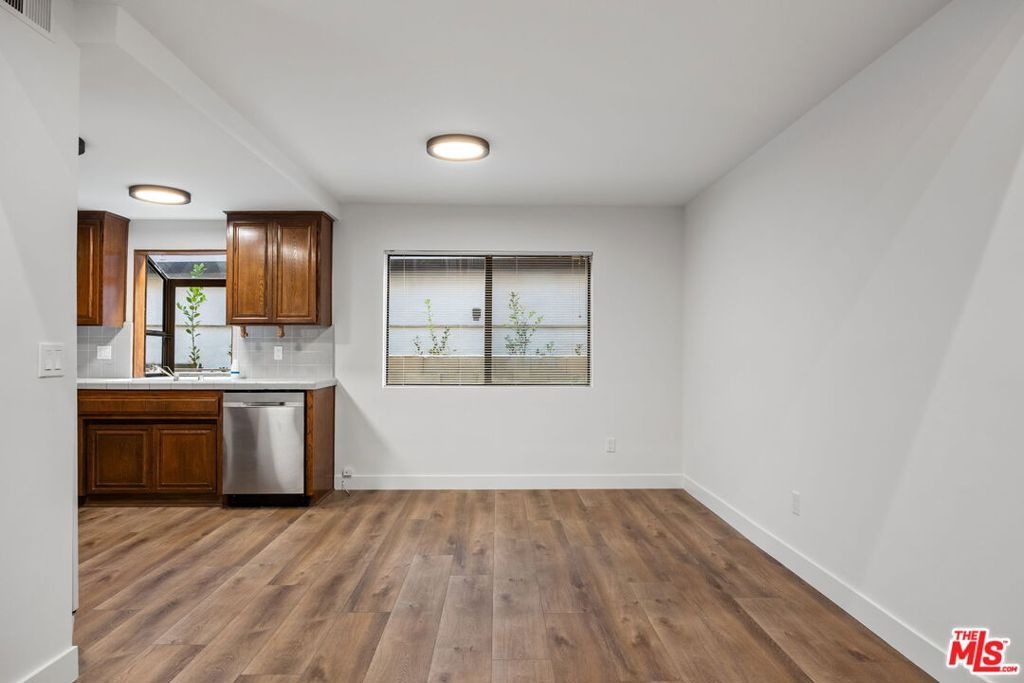 Whitsett Ave, Studio City, CA 91604 #1