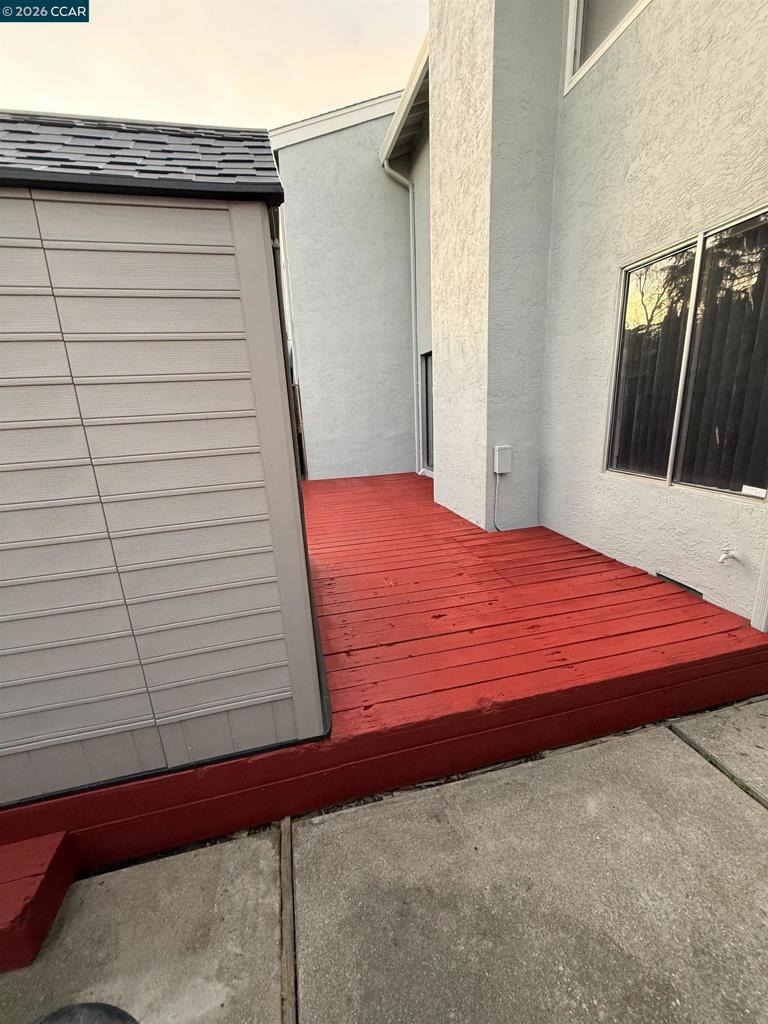 Edgewater Pl, Pittsburg, CA 94565