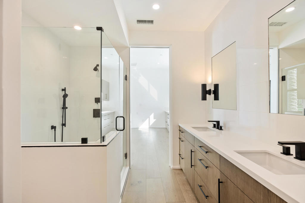 Via Portofino , LA Quinta, CA 92253