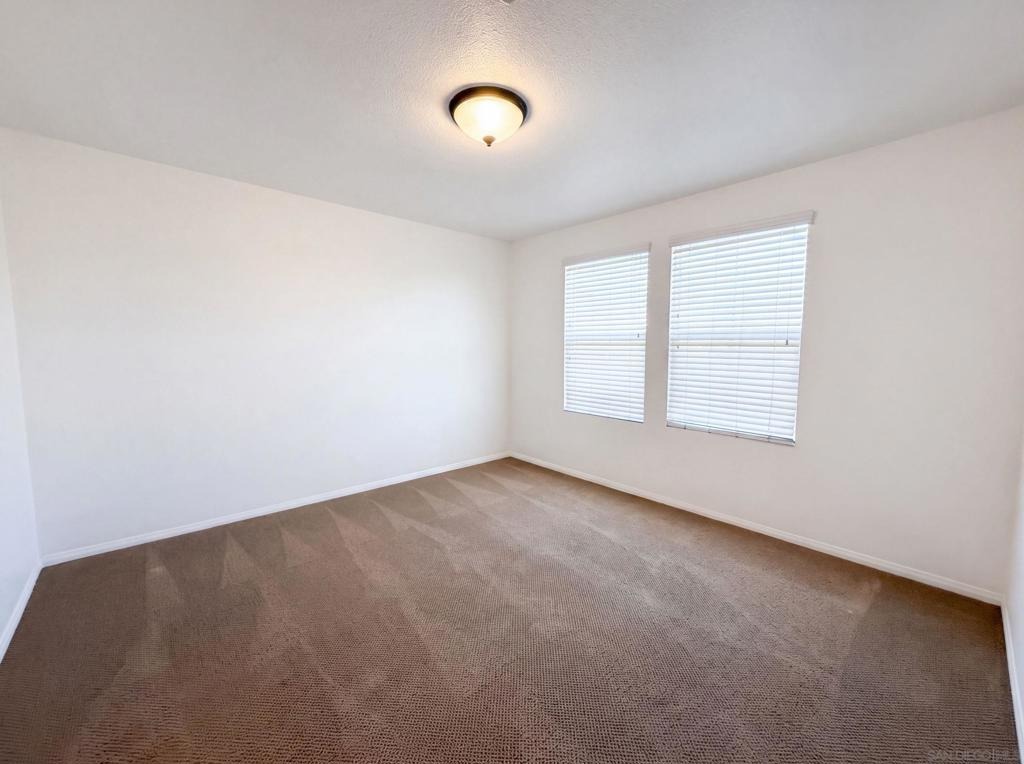 Via Montisi , Santee, CA 92071