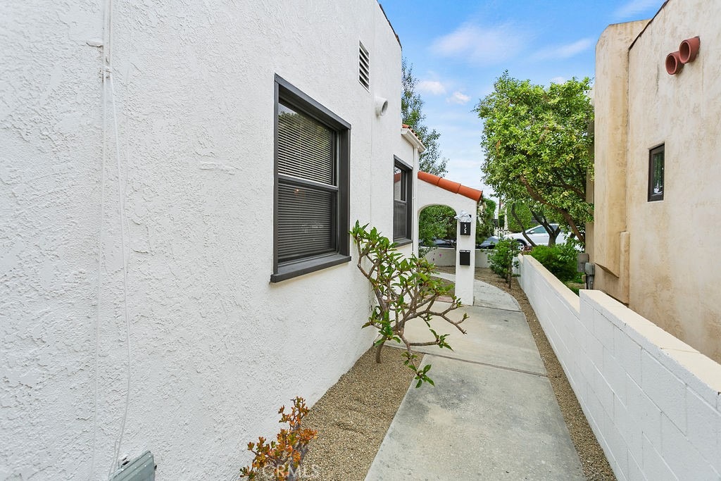 Saint Joseph Ave, Long Beach, CA 90803 #1