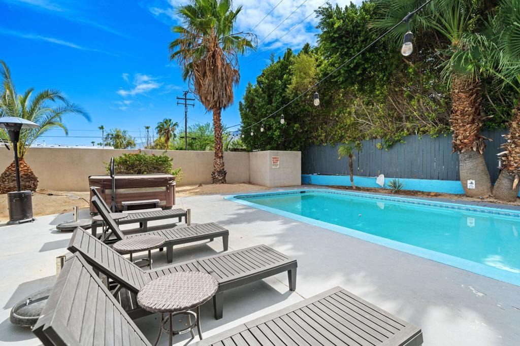 Wyman Dr, Palm Springs, CA 92262 #1