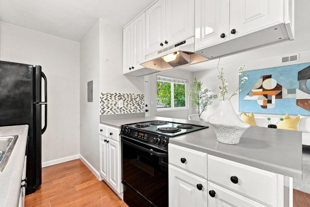 Latimer Ave, Campbell, CA 95008