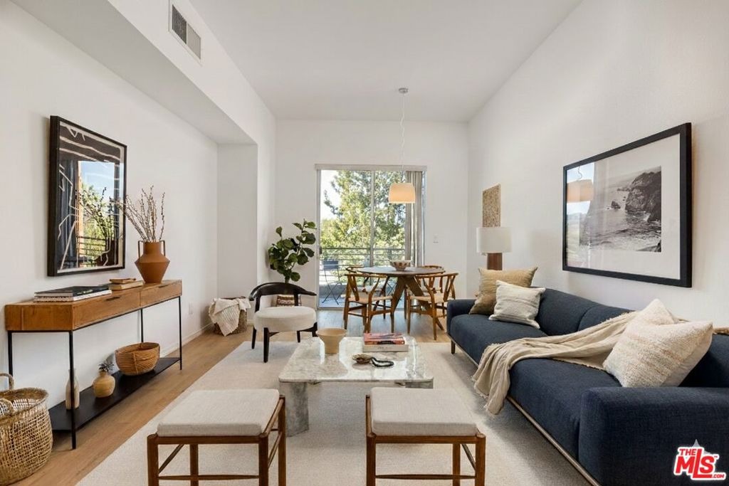 Fair Ave, North Hollywood, CA 91602