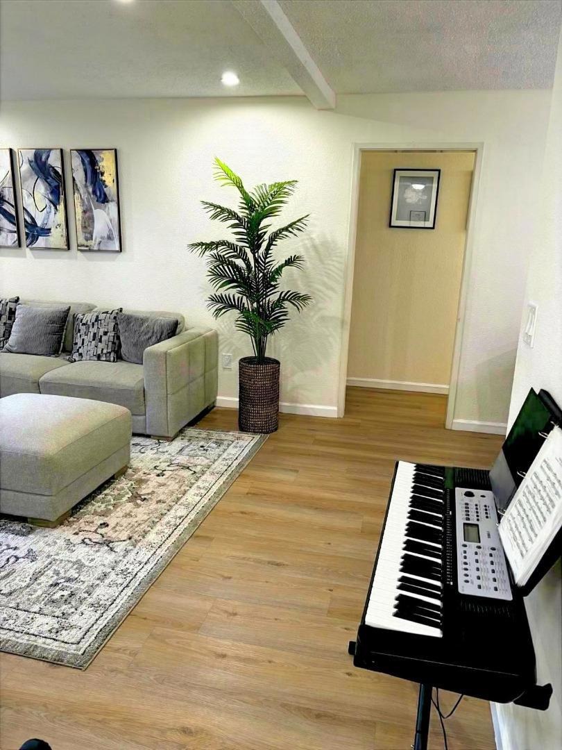 Tradewinds Dr, San Jose, CA 95123