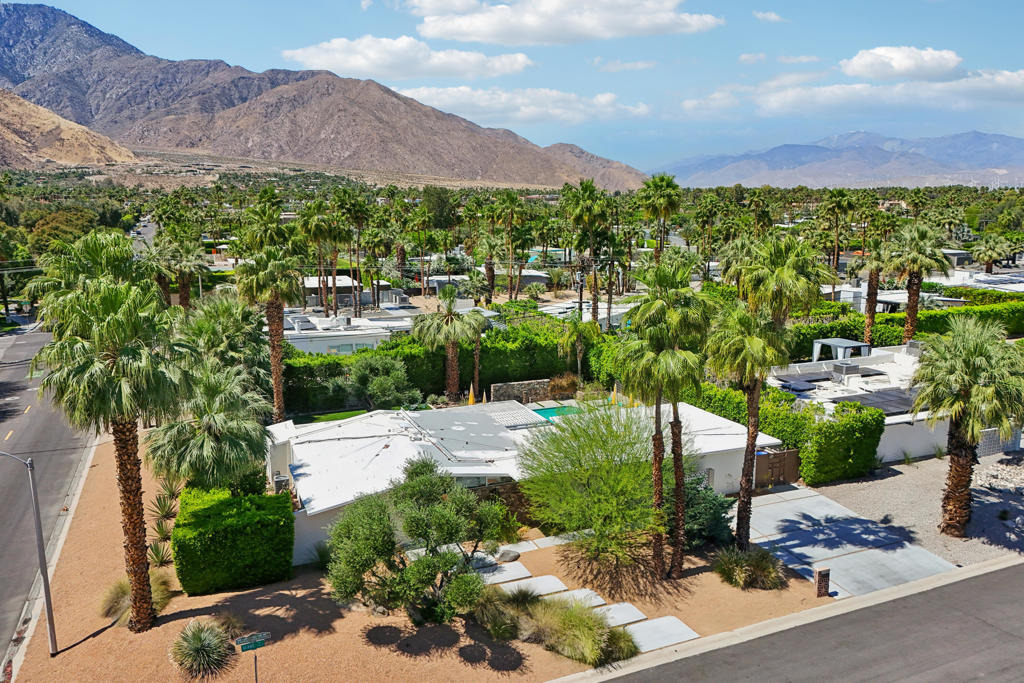Berne Dr, Palm Springs, CA 92262