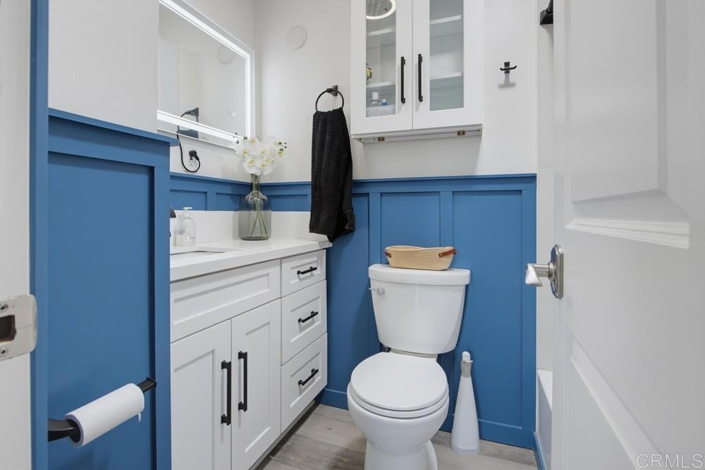 Siesta Dr, Oceanside, CA 92057