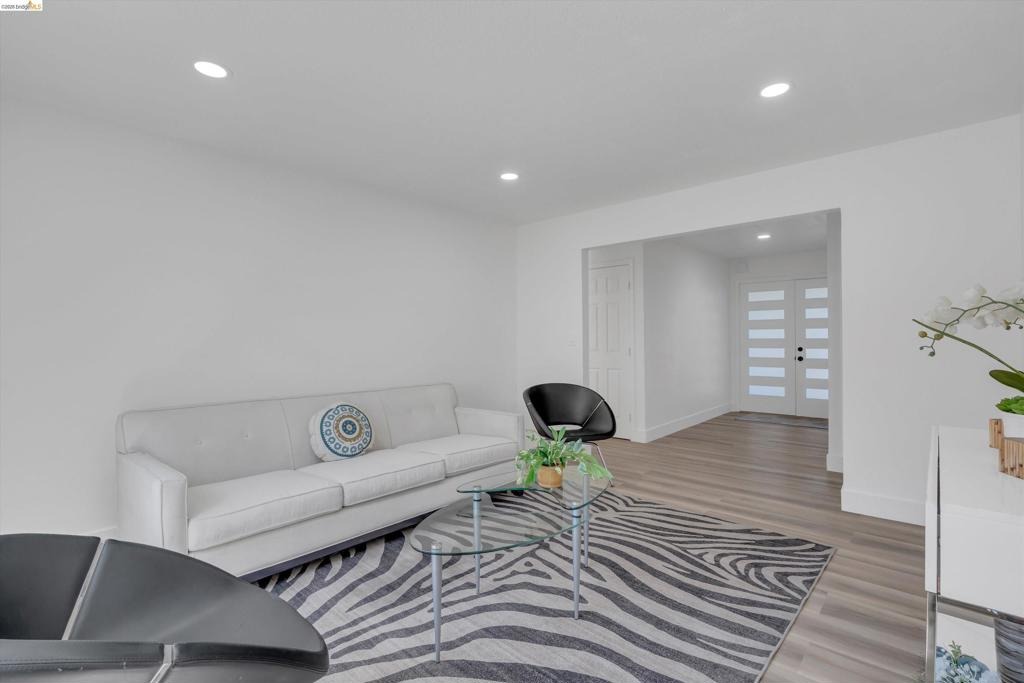 Huntington Dr, Antioch, CA 94509 #1
