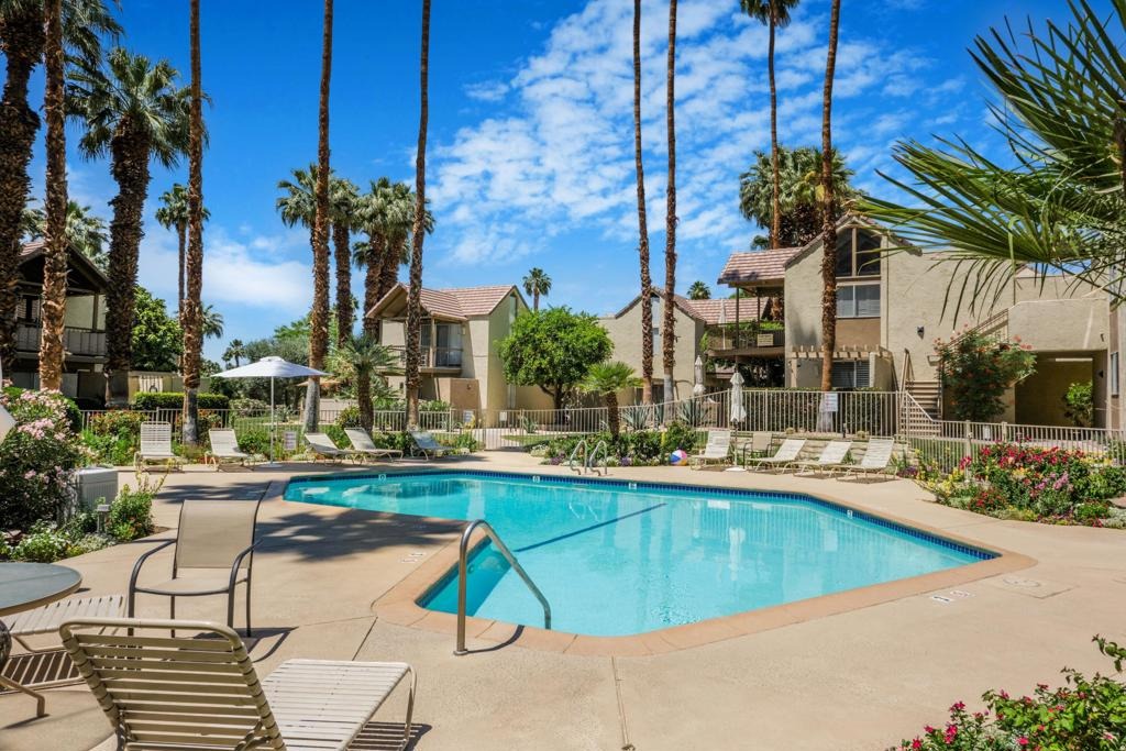 Cortez Ln, Indian Wells, CA 92210