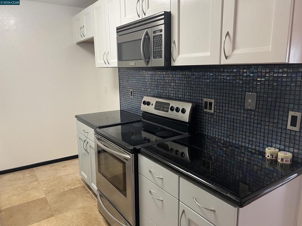 Via Verdi , El Sobrante, CA 94803 #1