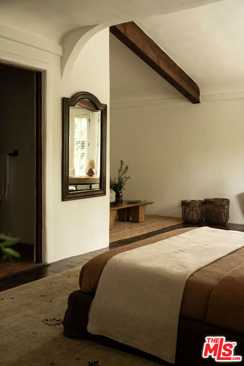 Vanalden Ave, Tarzana, CA 91356