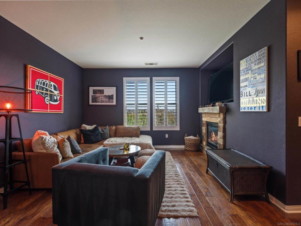Harbor Cliff Way, Oceanside, CA 92054