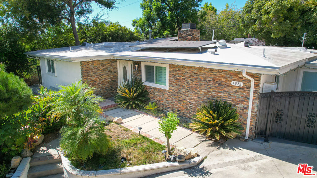 Burgoyne Ln, LA Canada Flintridge, CA 91011 #1