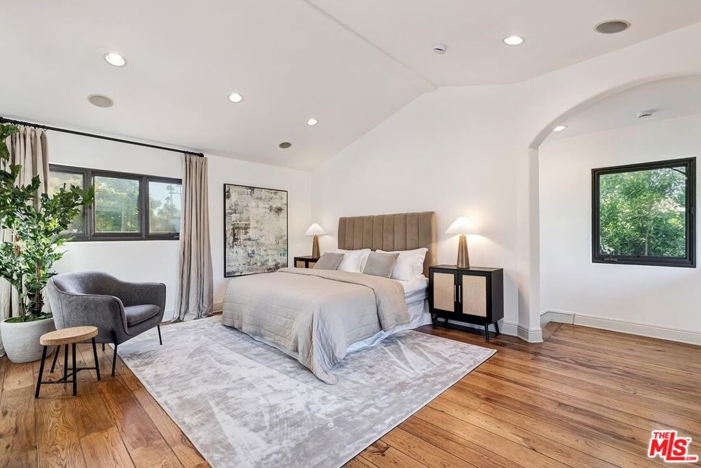 Ashcroft Ave, West Hollywood, CA 90048 #1