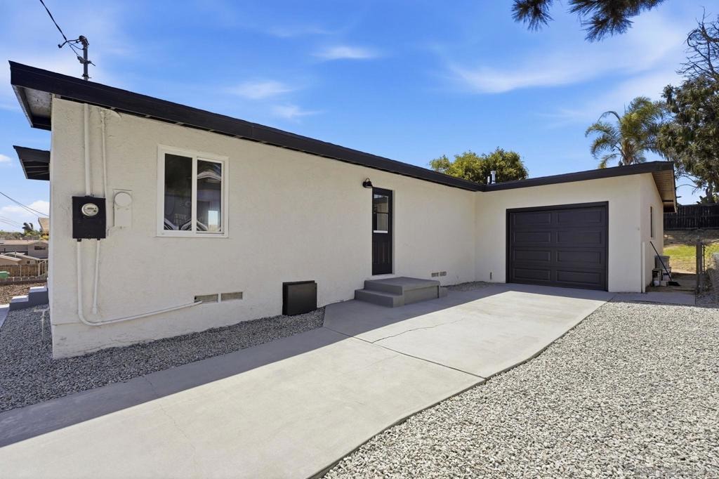 Calle Pavana , San Diego, CA 92139