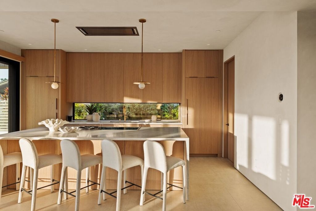 Easter Cir, Huntington Beach, CA 92649 #1