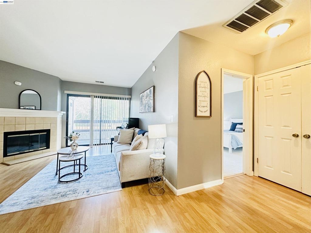 Villa Way, Walnut Creek, CA 94595 #1