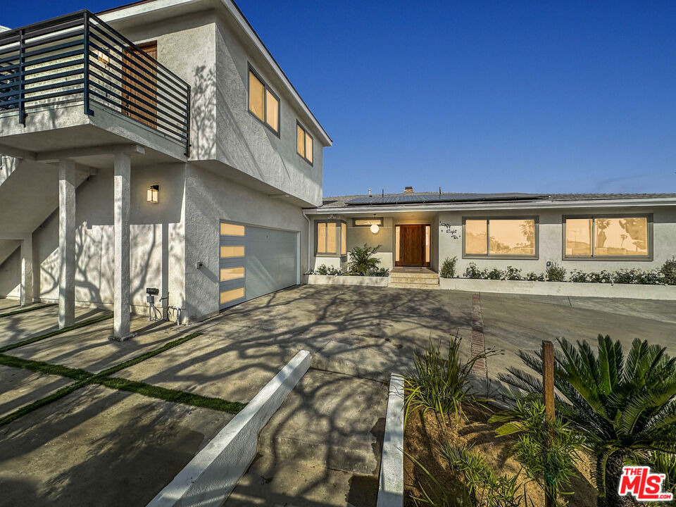 Halm Ave, Los Angeles, CA 90056