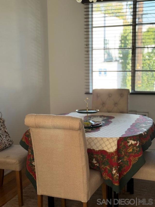 Finley Ave, Los Angeles, CA 90027