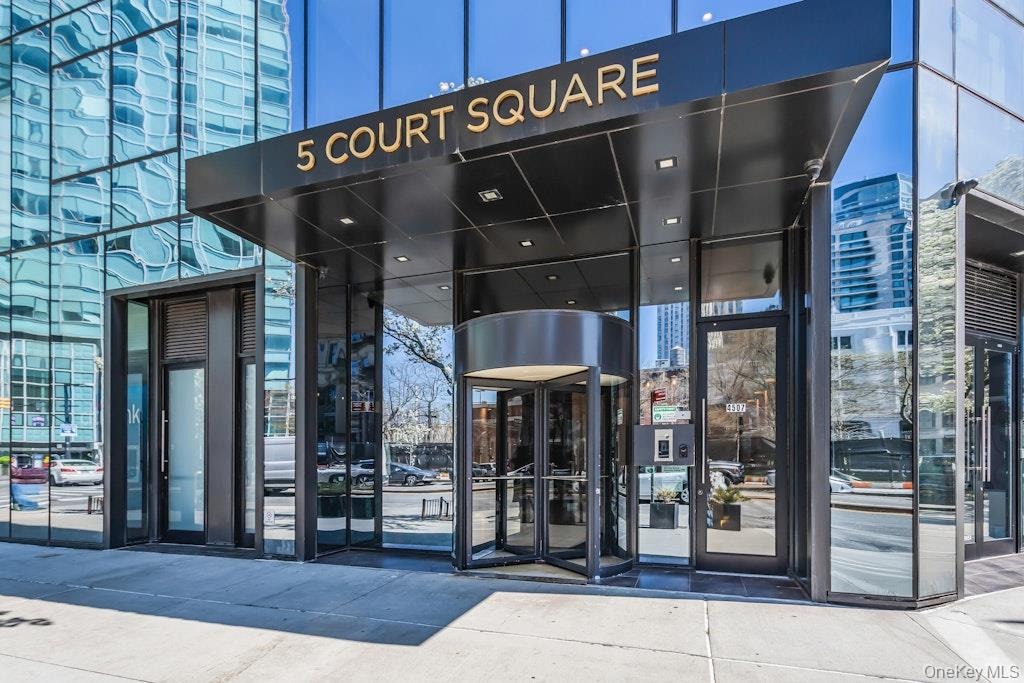 Court Sq, Long Island City, NY 11101 #1