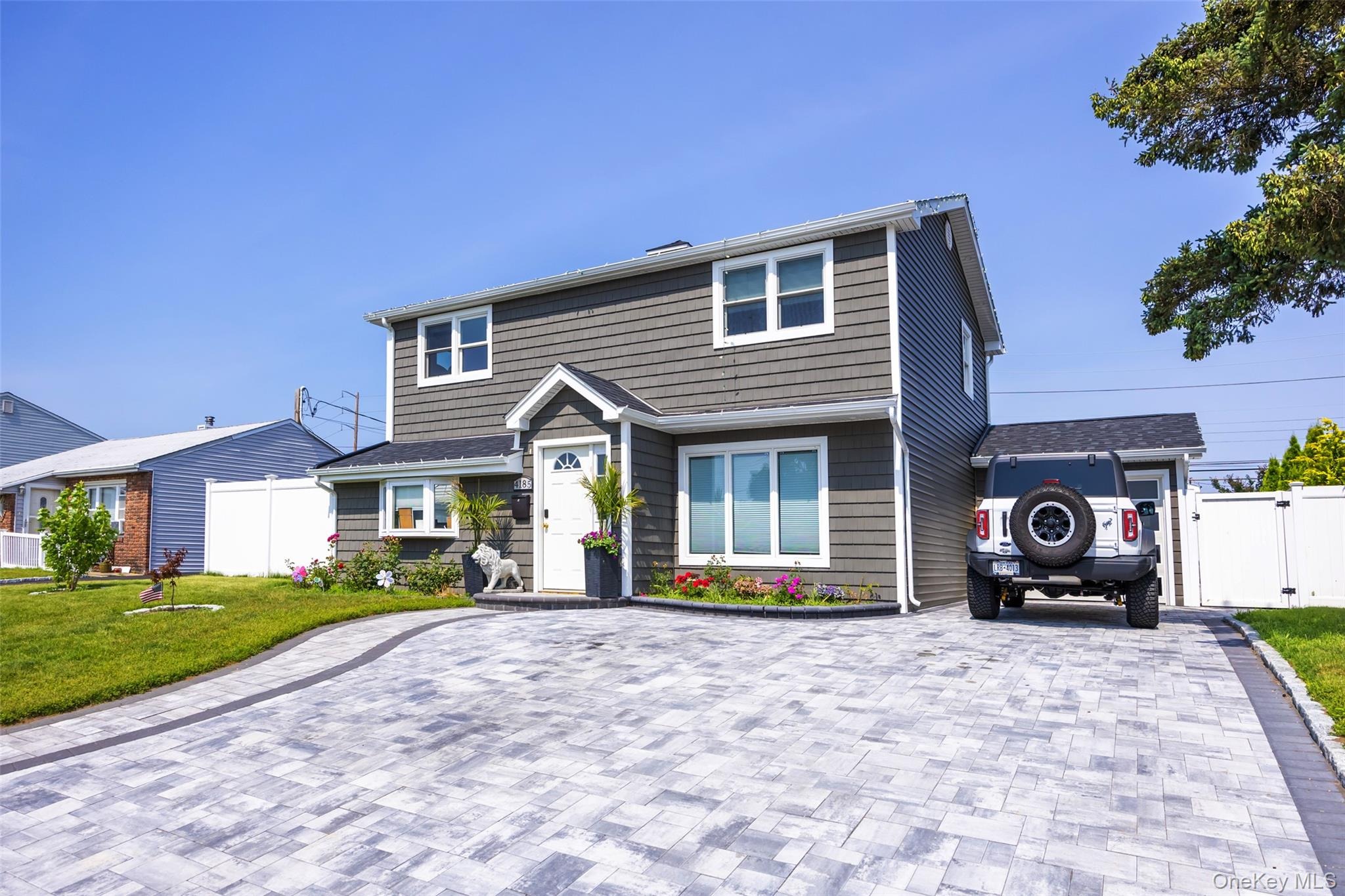 Harriet Rd, Bethpage, NY 11714 #1