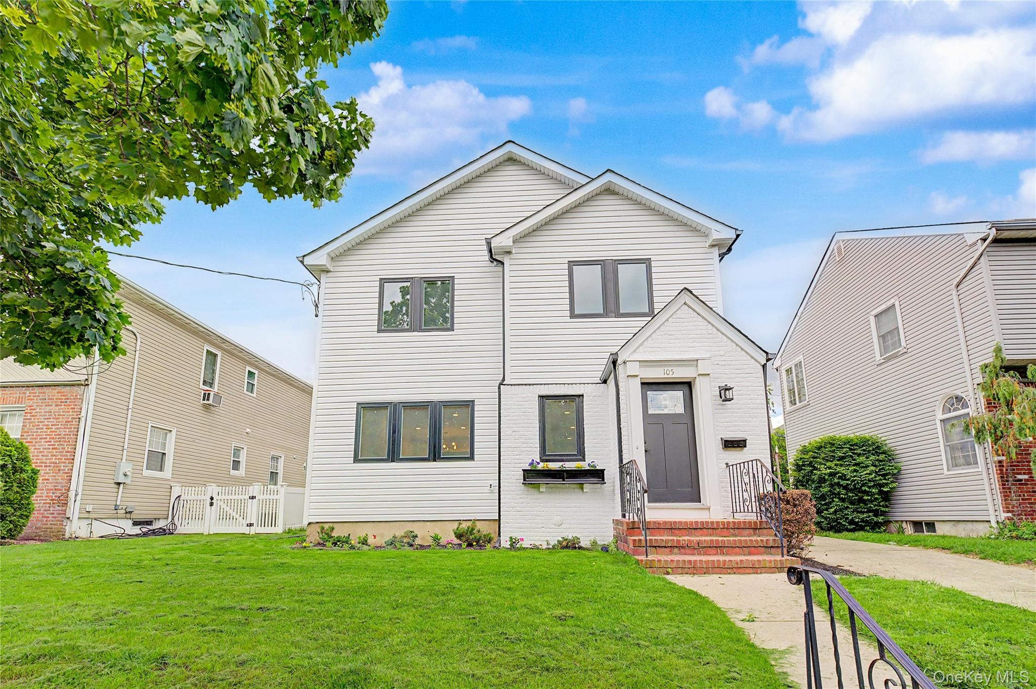 Moore St, New Hyde Park, NY 11040