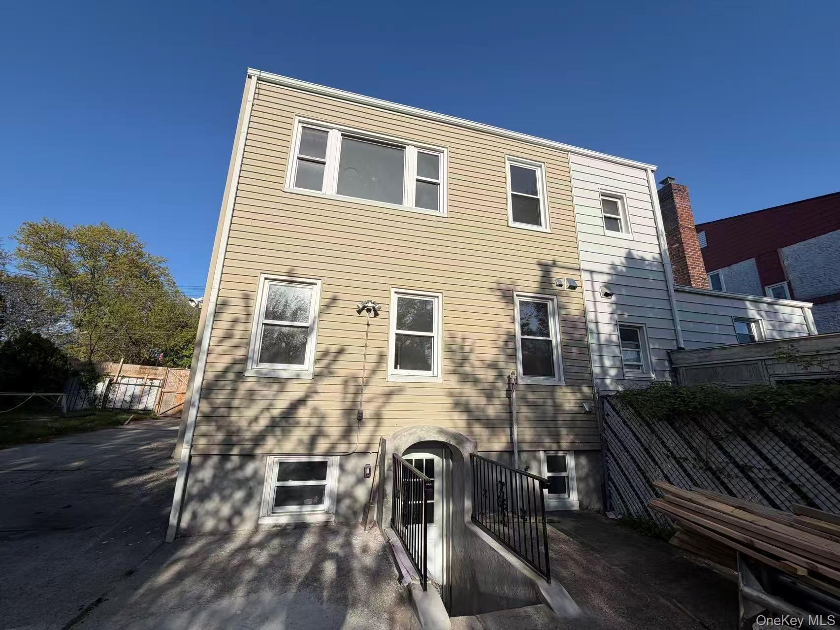 75 St, Flushing, NY 11379 #1
