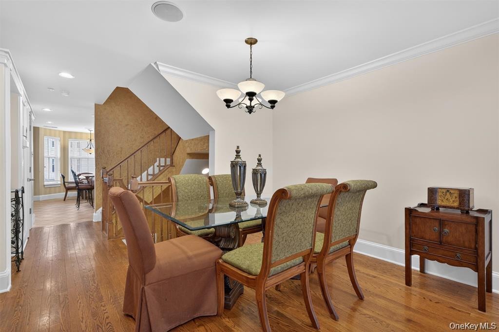 Harbor Pointe Dr, Haverstraw, NY 10927