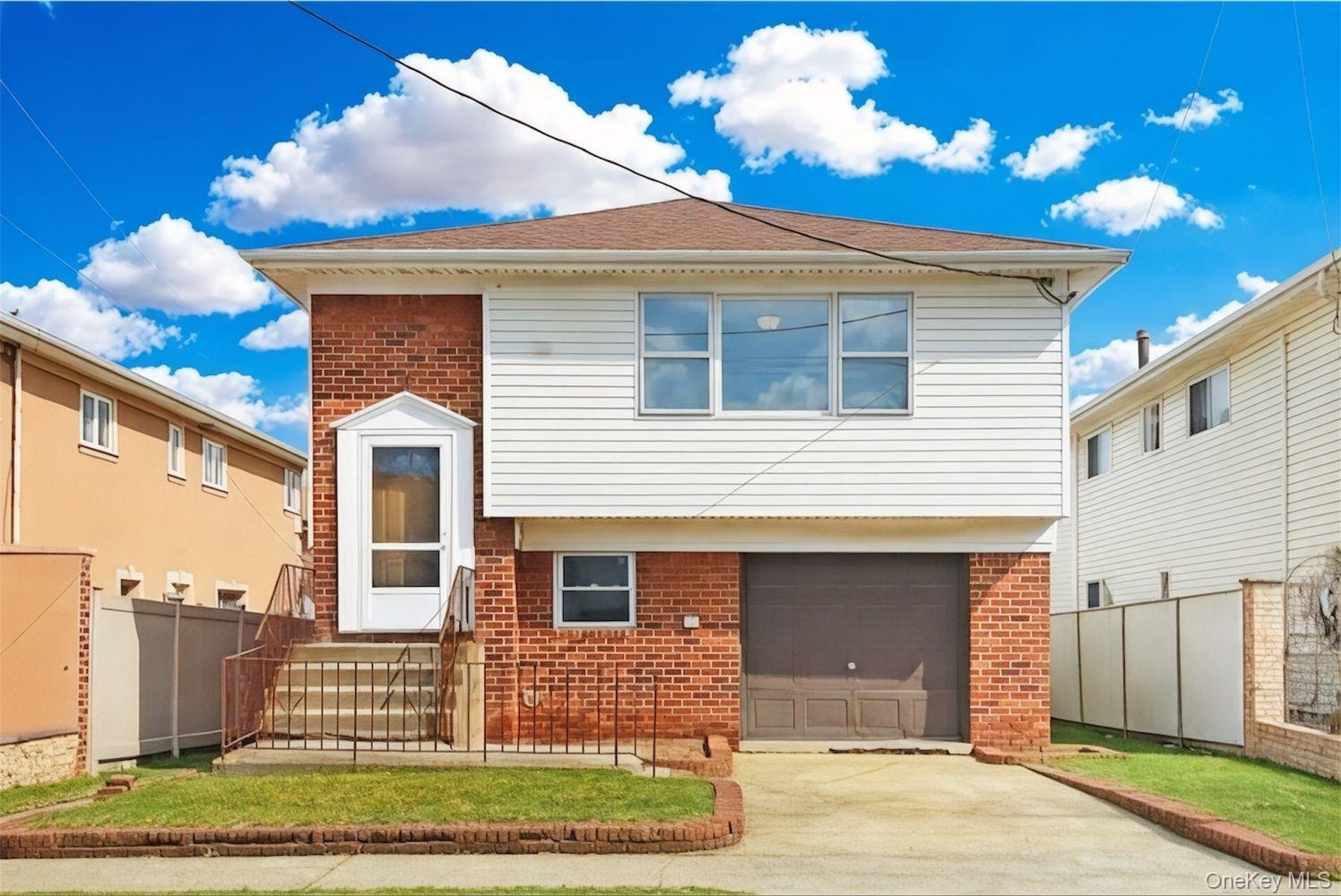 86th St, Howard Beach, NY 11414