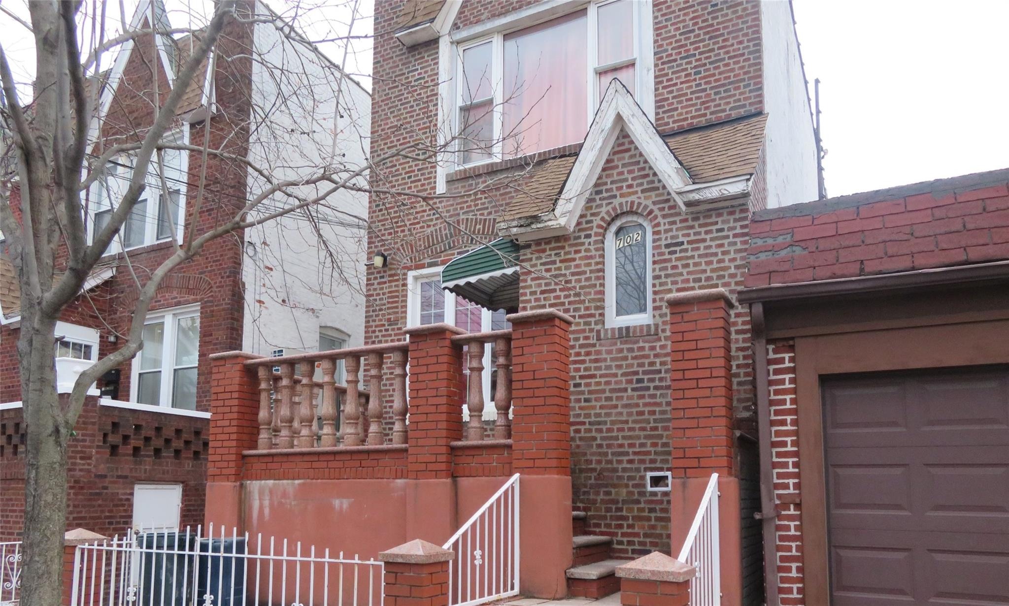 51st St, Brooklyn, NY 11203