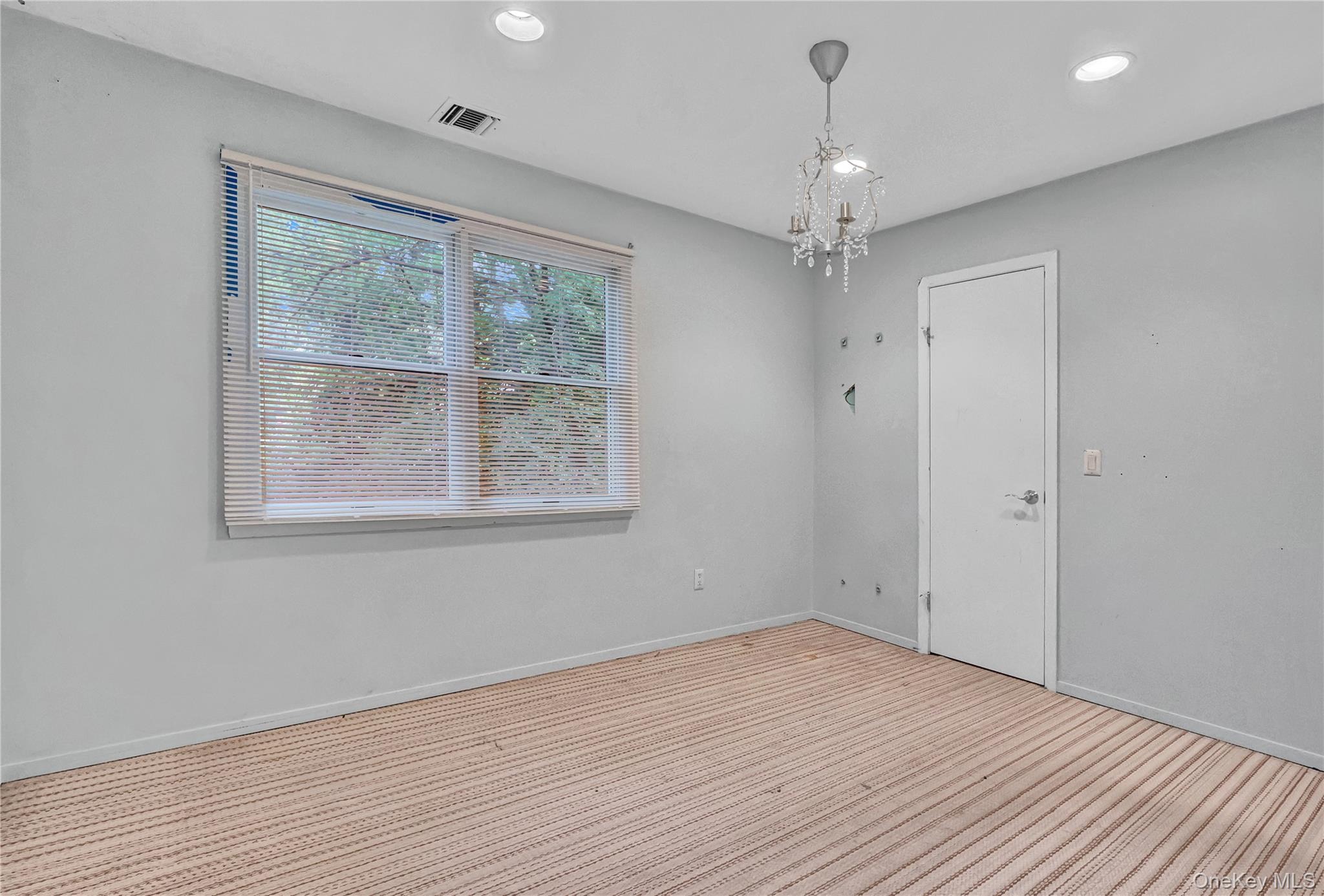 Oakleaf Ct, Huntington, NY 11743 #1