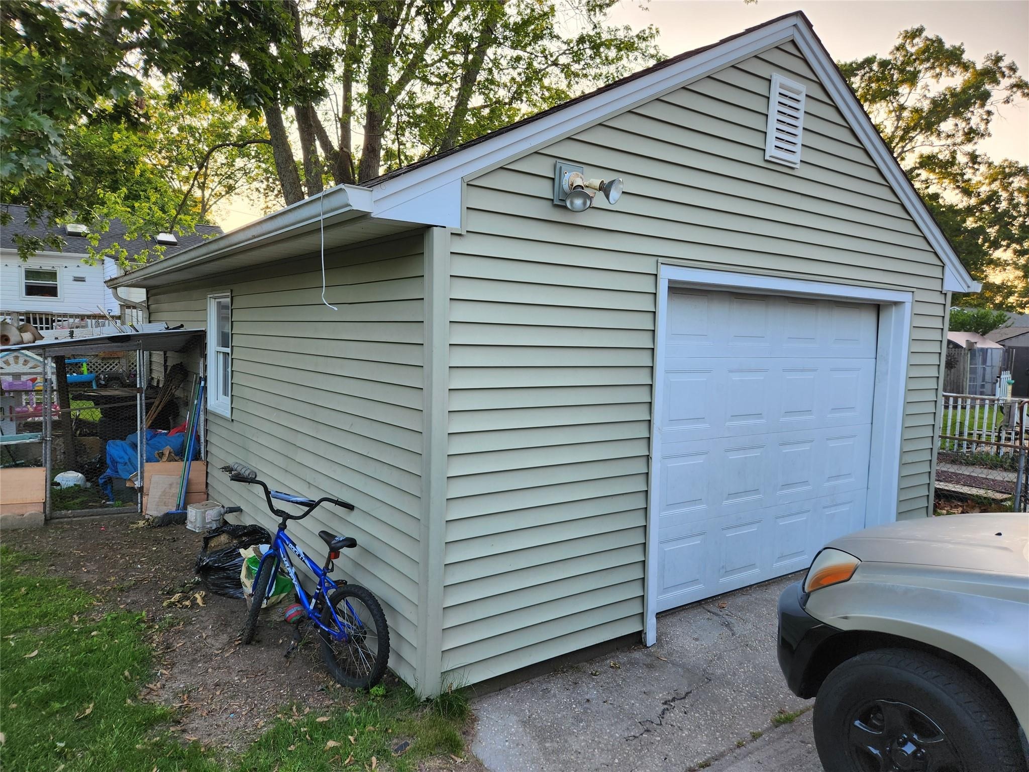 Sylvan Ave, Riverhead, NY 11901 #1