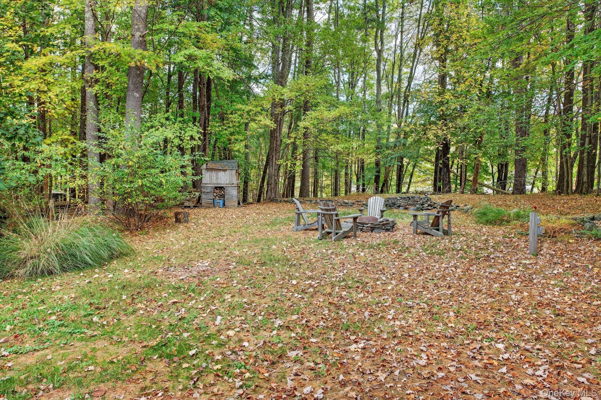 Lazy Brook Ln, Woodstock, NY 12498