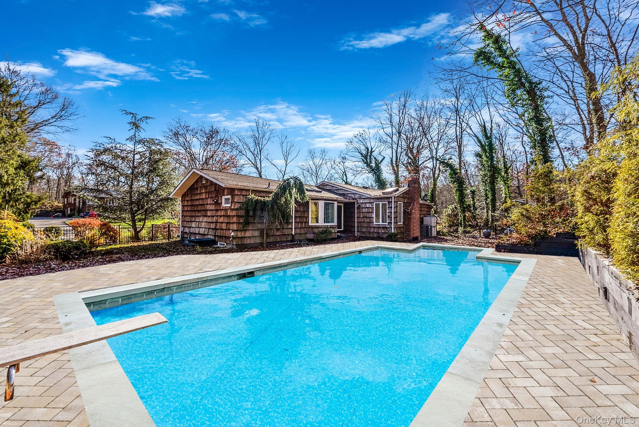 Farmington Ln, Melville, NY 11747 #1