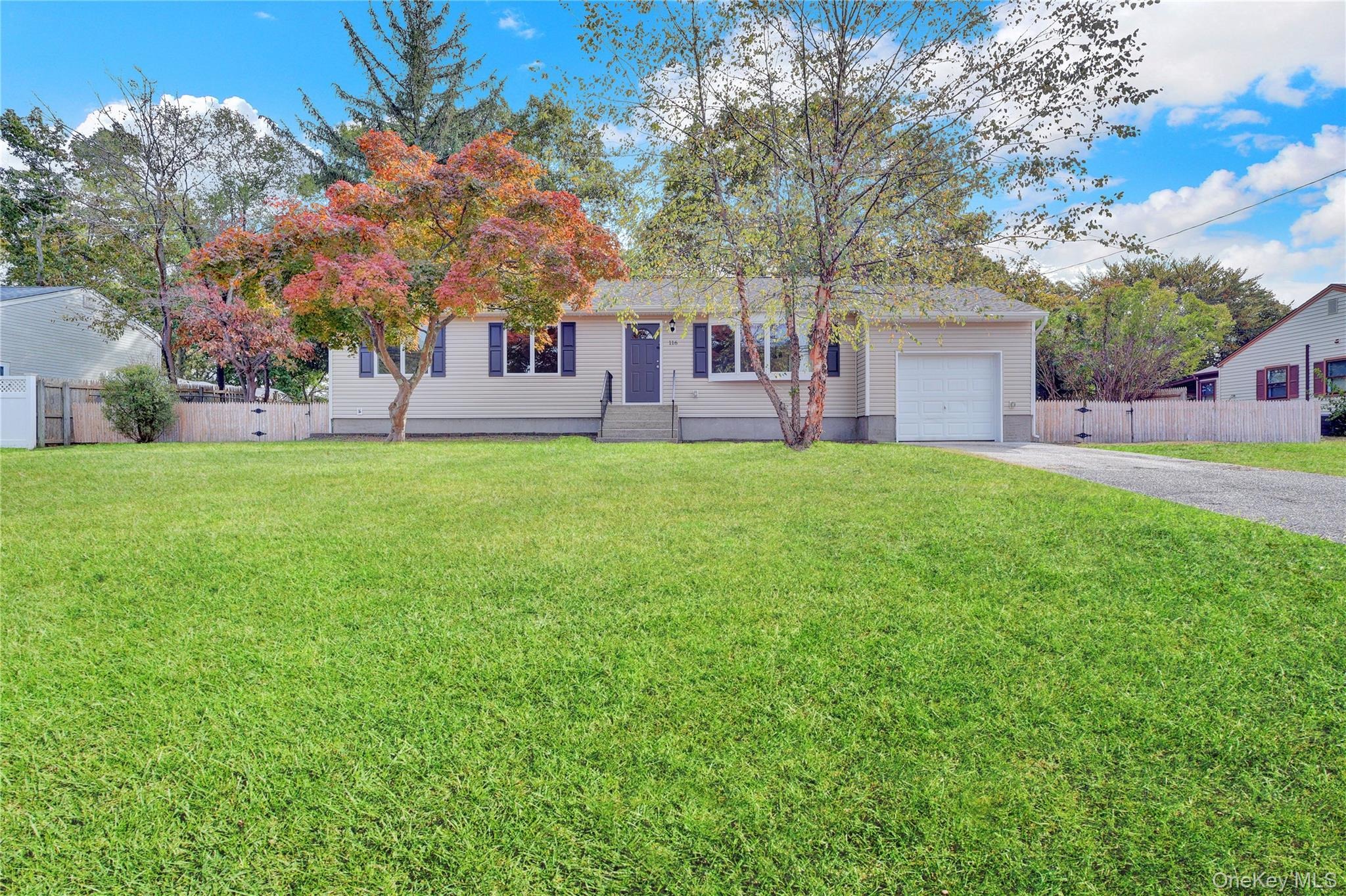 Woodside Ave, Patchogue, NY 11772 #1