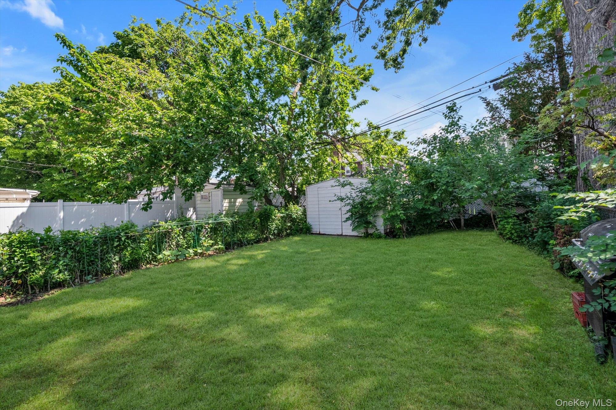 216th St, Bayside, NY 11361