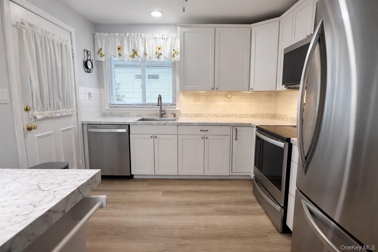Bedford Ct, Ridge, NY 11961 #1