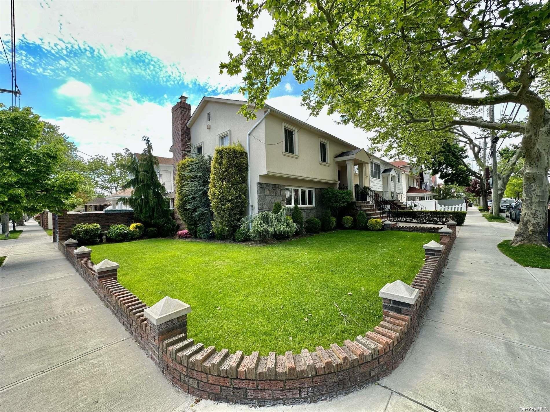 74th St, Brooklyn, NY 11234