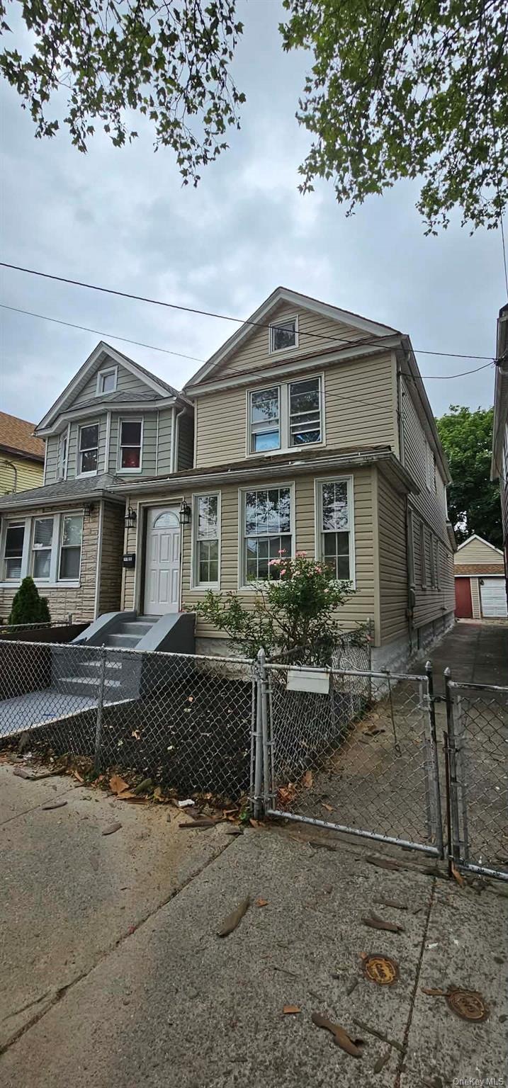 133rd St, South Ozone Park, NY 11420