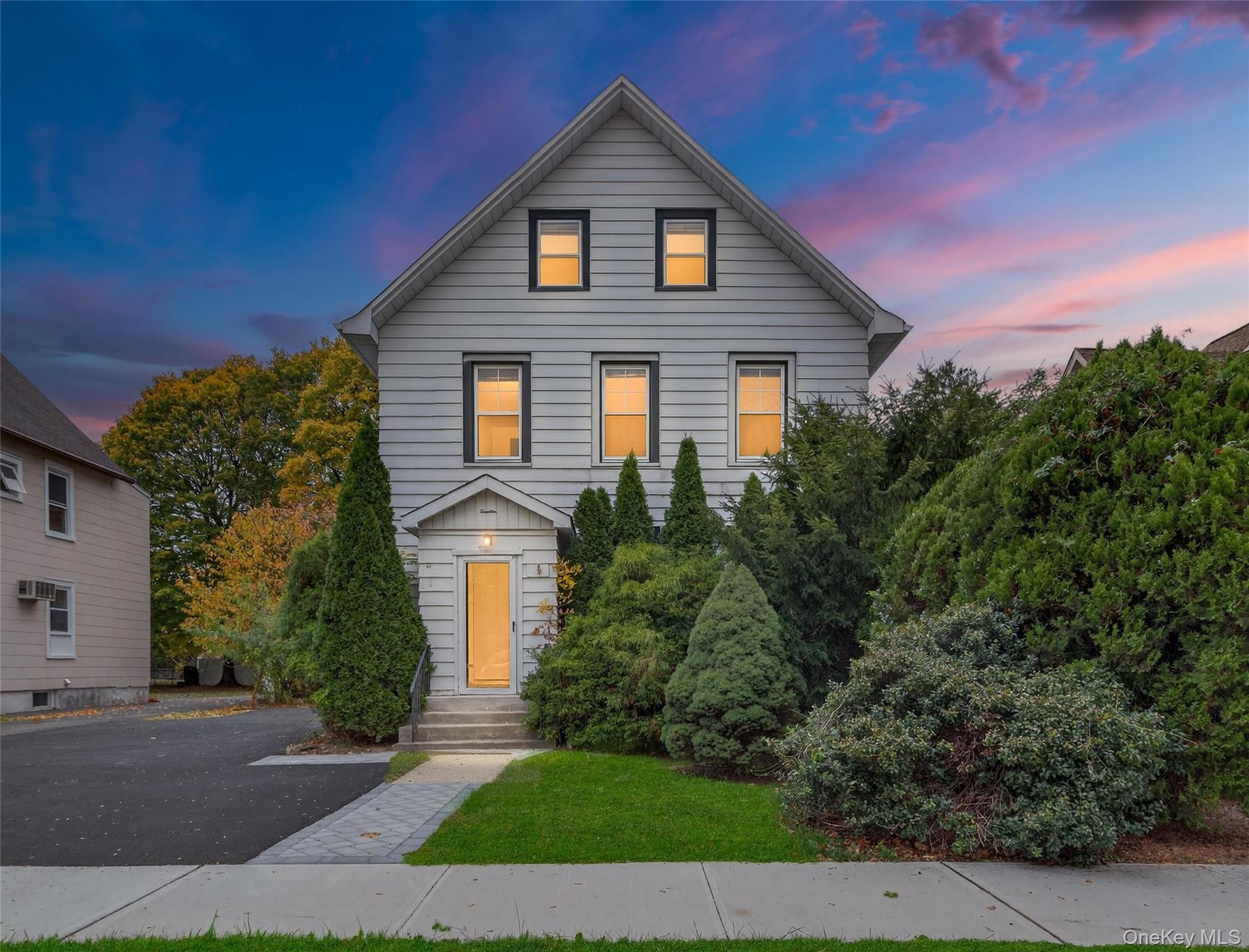 Maple Ave, Suffern, NY 10901