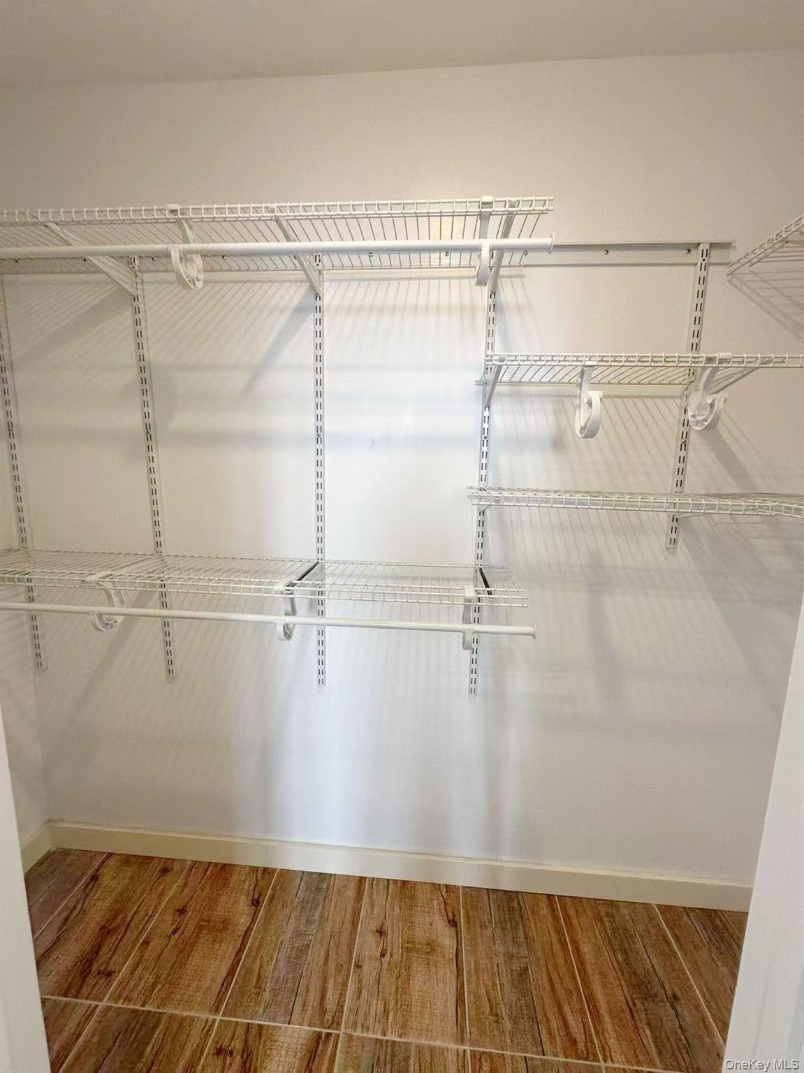 60th St, Brooklyn, NY 11220