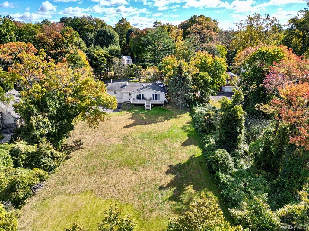 Hemlock Dr, Great Neck, NY 11024 #1