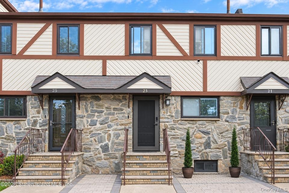 Dreyer Ave, Staten Island, NY 10314 #1