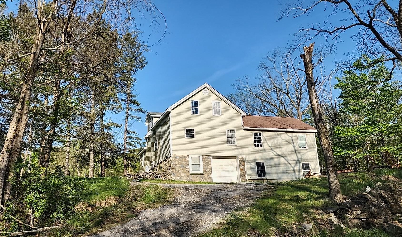 Clapp Hill Rd, Lagrangeville, NY 12540