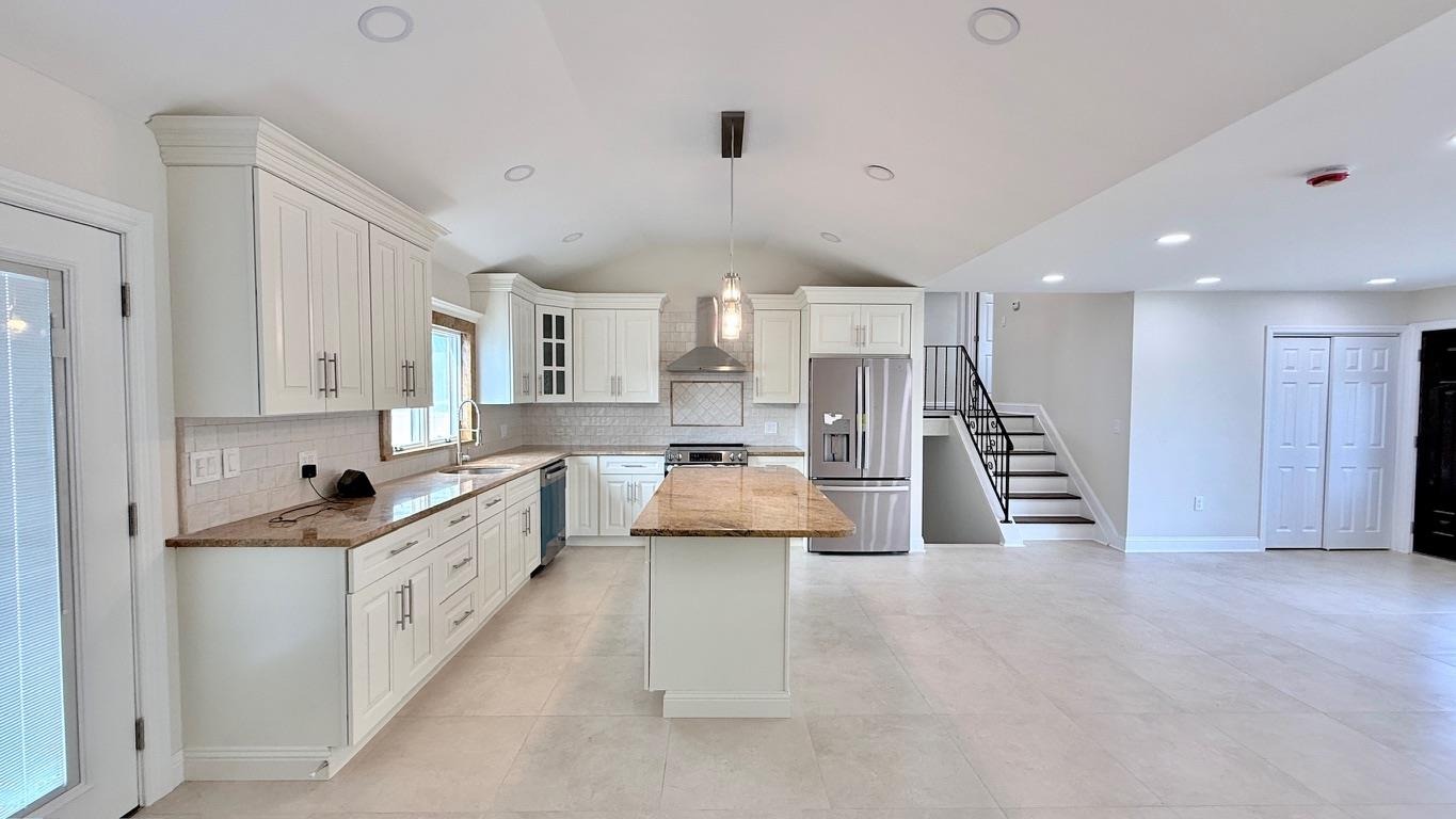 Isabelle Ct, North Bellmore, NY 11710