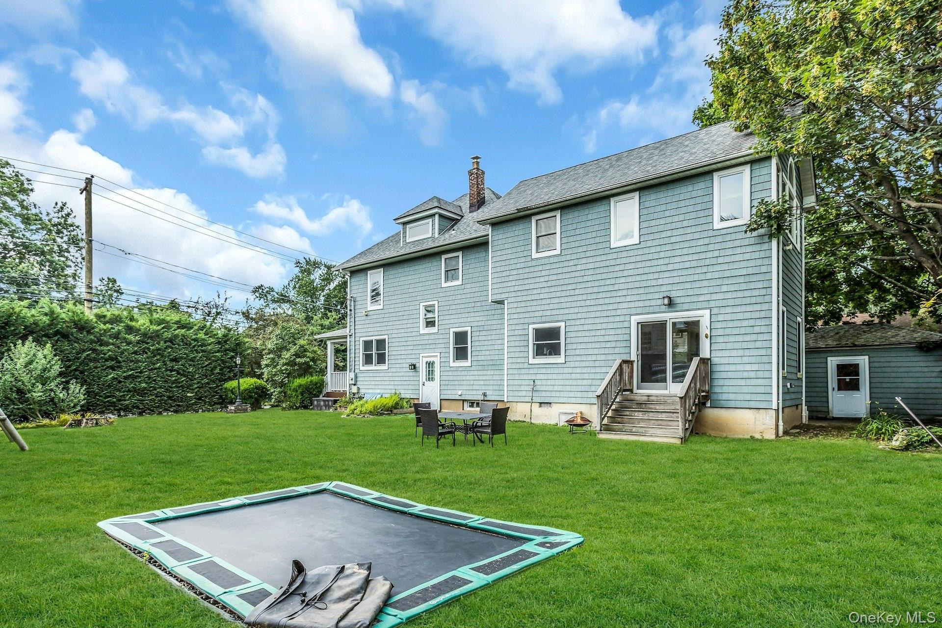 Bogart Ave, Port Washington, NY 11050